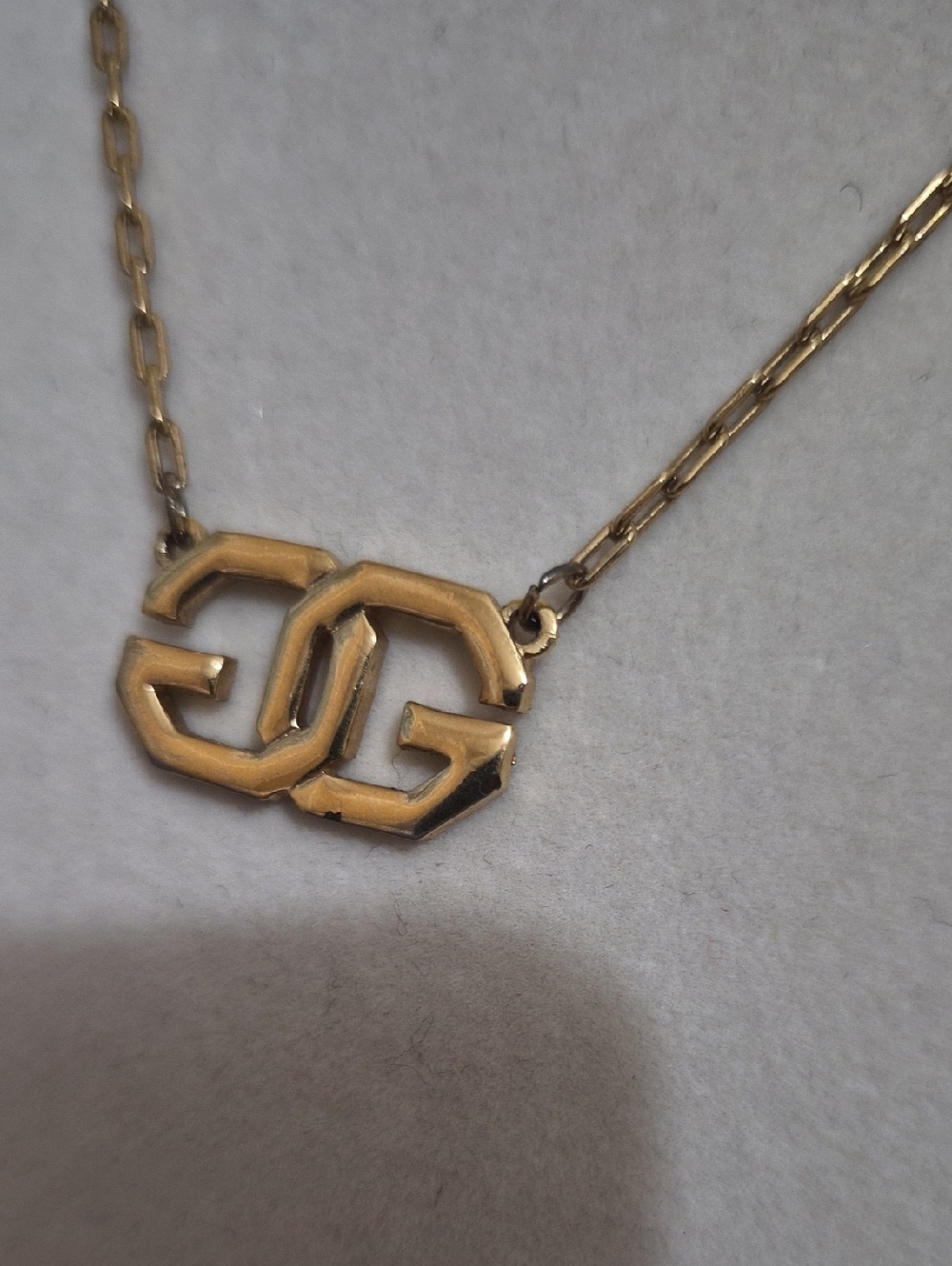 Vintage Givenchy Gold Plated Necklace - Picture 3 of 5